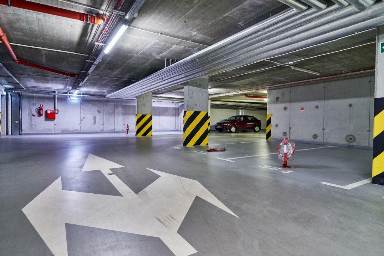 Apartment Swistackiego With Free Garage Wroclaw By Renters Экстерьер фото